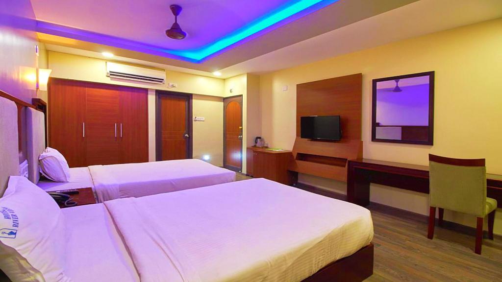 Hotel River View Vellore Exterior foto